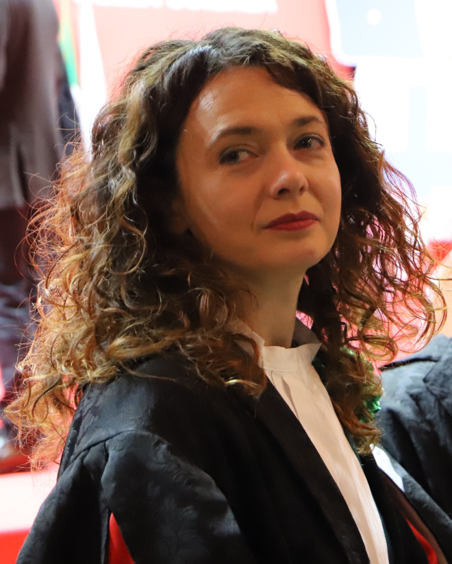 Barbara Re, Αναπληρώτρια Καθηγήτρια